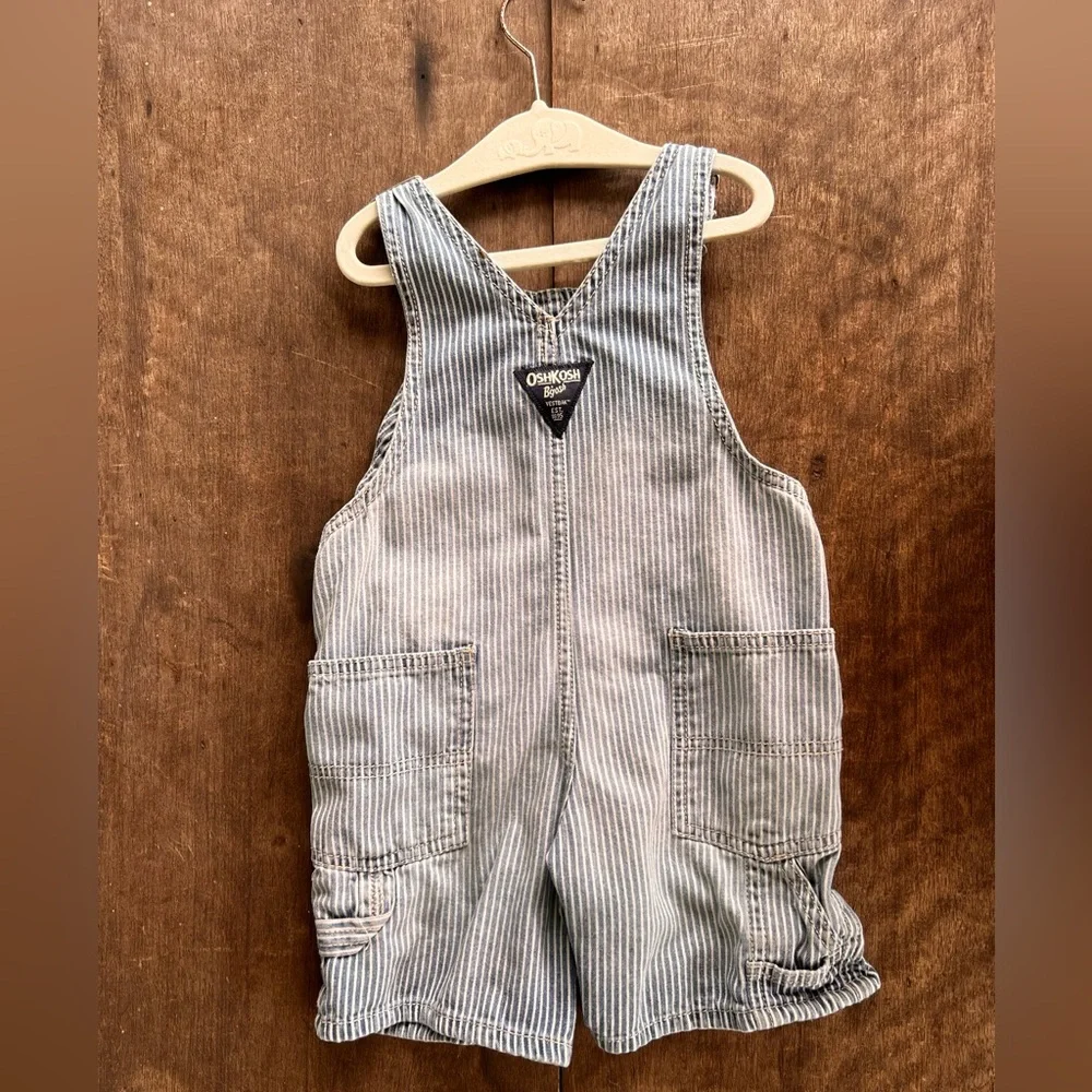 Oshkosh B’Gosh Boys Sz 24 Months Blue & White Striped Denim Conductor Overalls